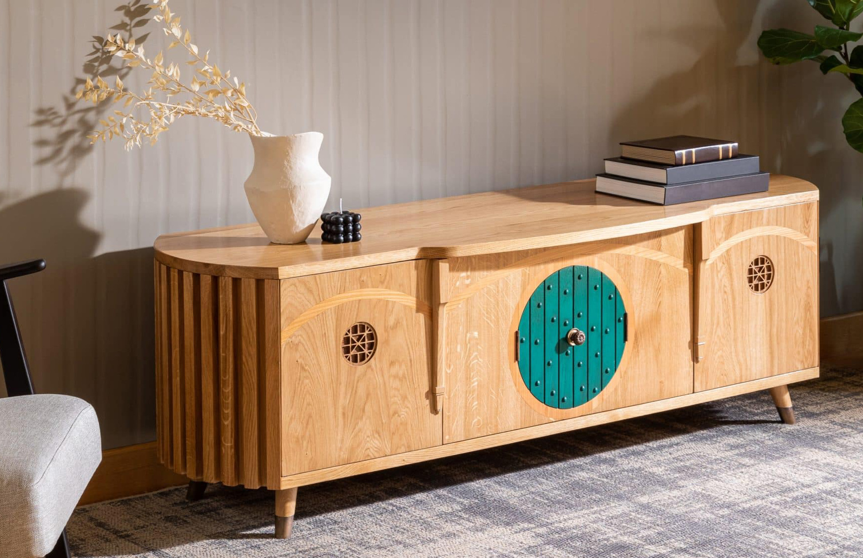 Meuble-Bilbo-Seignior-des-Anneaux–Fantastic-home meuble-design-bilbo-seignor-des anneaux par Aga Werner